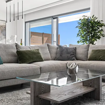 Nieuwbouwappartement La Cala De Mijas - 2 Slaapkamers - Uitzicht Op Golf En Zee Apartment *